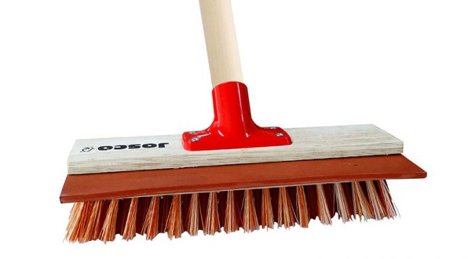 30cm Deck Scrub Squeegee with Handle