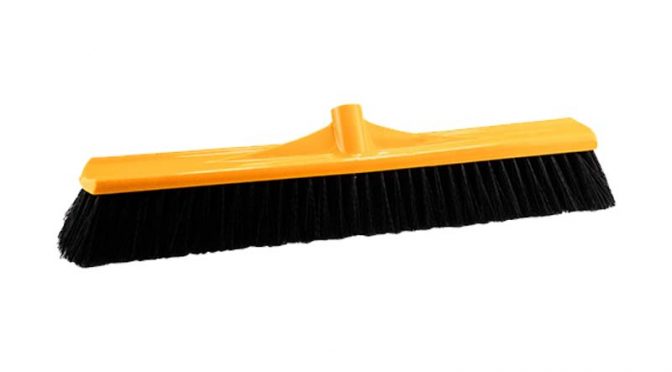 60cm Platform Broom (Plastic Back)